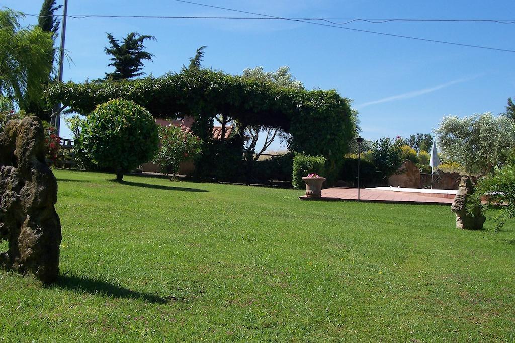 Agriturismo Il Grillo Parlante Pitigliano Exterior photo
